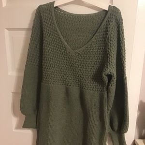 Cusphe green knit dress